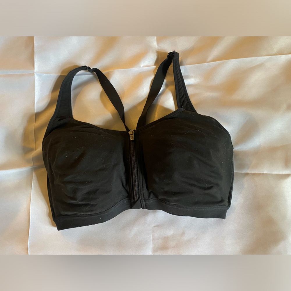 victoria’s secret sports bra